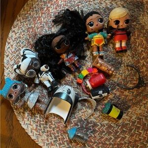 L.O.L. Surprise! Black and White Dolls & Accessories Set